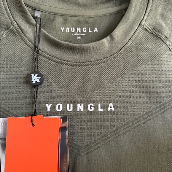 YoungLA Men's Short Sleeve Army Green Compression Tee, Size Medium NWT - Picture 3 of 6